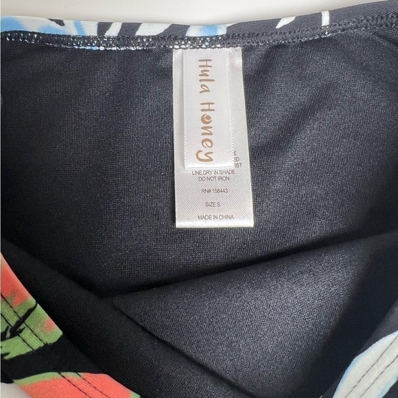 HULA Honey black and floral bikini bottom. NWT - Picture 4 of 4